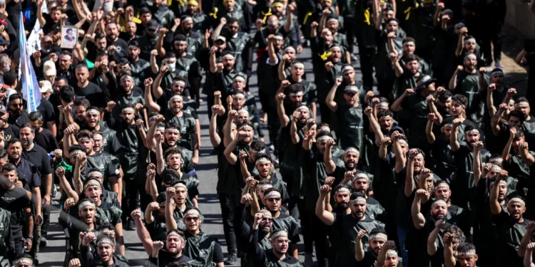 Plan de desarme de Hezbolá divide al gobierno libanés y genera fuerte tensión