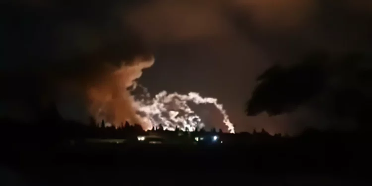 Israel atacó instalaciones militares sirias en Homs, Latakia y Palmira