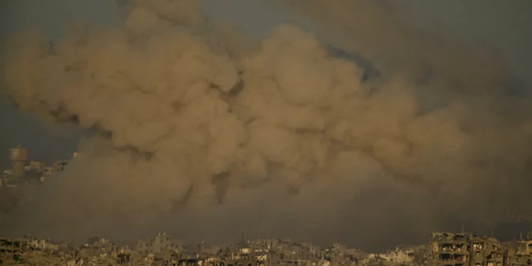 Hamás reporta 14 muertes durante los combates en Gaza