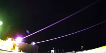 Israel activa el primer láser de alta potencia del mundo contra cohetes y drones