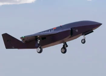 El Jeniah alcanza 1.050 km/h y refuerza la capacidad ofensiva no tripulada