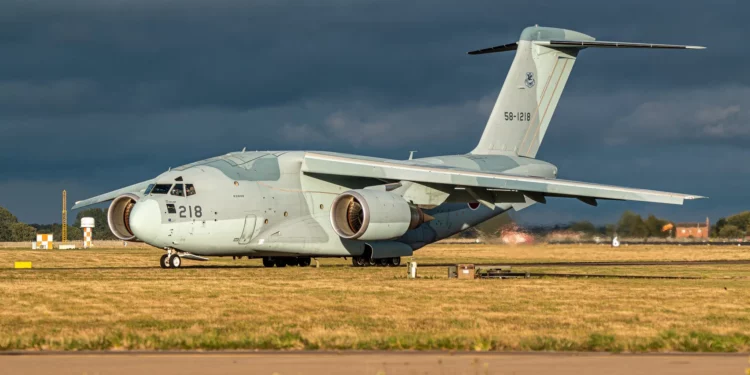 El primer Kawasaki C-2 llega al Reino Unido para su despliegue con Atlantic Eagles