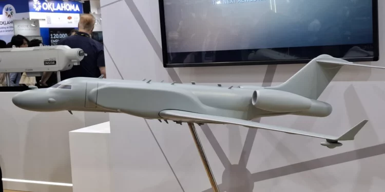 L3Harris presenta el concepto Phoenix AEW&C en la TADTE 2025 en Taiwán