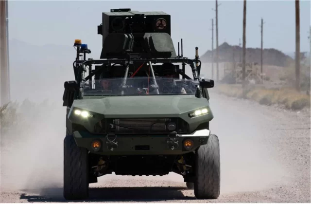 Arma láser contra drones en los vehículos de infantería de EE. UU.