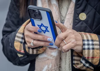 Israelíes reciben llamadas con propuestas de espiar para Irán