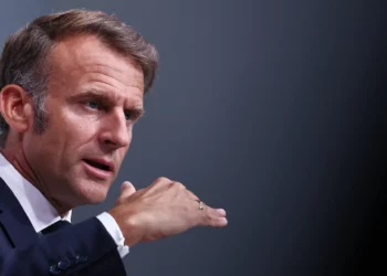 Macron condena la decisión de EE. UU. de negar visas a funcionarios palestinos
