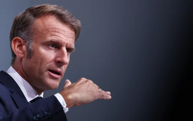 Macron condena la decisión de EE. UU. de negar visas a funcionarios palestinos