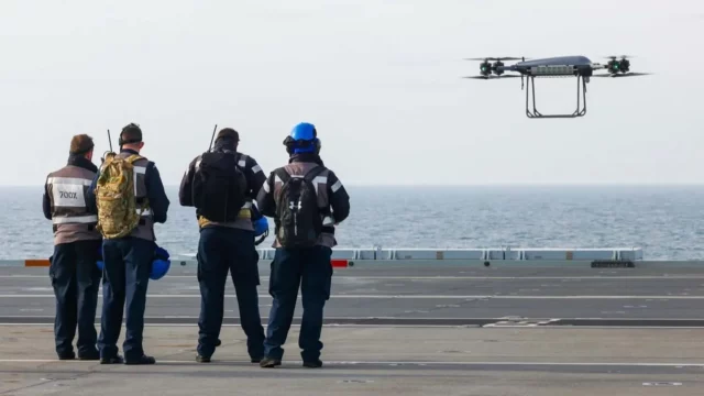 El UAS Malloy T-150 de la Royal Navy está listo para el servicio de primera línea