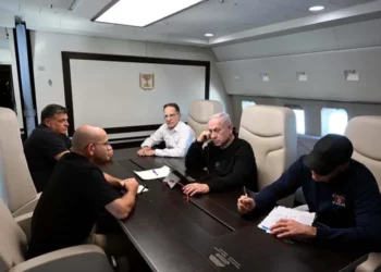 Netanyahu ordenó ataques aéreos en Saná desde vuelo a la ONU