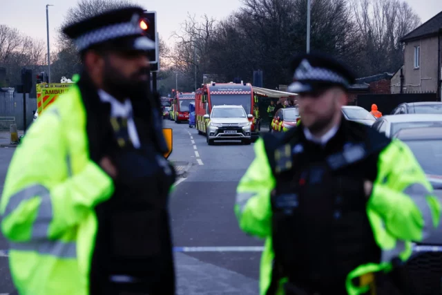 La policía británica detiene a un hombre por disparar a un judío con rifle de aire