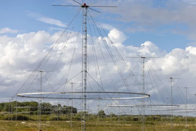 Francia invierte $55 M en la modernización del radar Nostradamus para alerta temprana