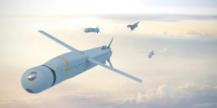 MBDA presenta el arma planeadora SPEAR en la feria DSEI