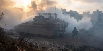 Las FDI atacaron 100 sitios terroristas en Gaza durante el último día