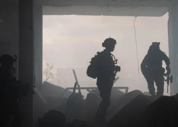 Las FDI atacan 120 objetivos terroristas en la Franja de Gaza