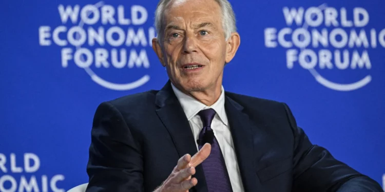 Tony Blair busca liderar órgano internacional de transición en Gaza tras la guerra