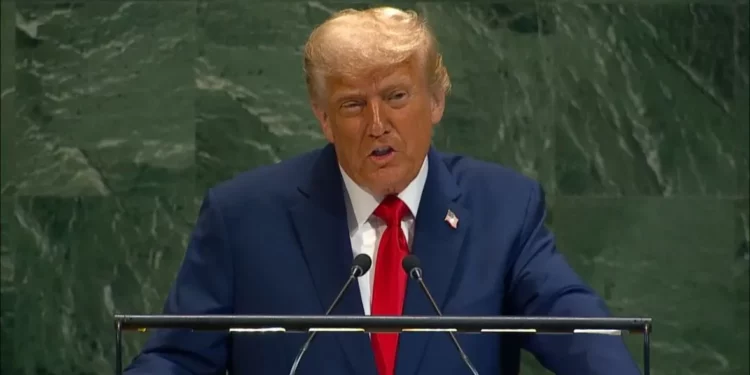 Trump acusa a la ONU de financiar un asalto contra Occidente al respaldar la migración masiva