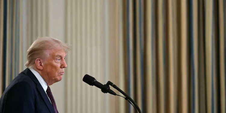 Donald Trump describe como histórico el encuentro que sostuvo con Netanyahu en Washington