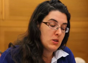 La estudiante liberads Tsurkov regresará a Israel y recibirá el trato como rehén de Gaza