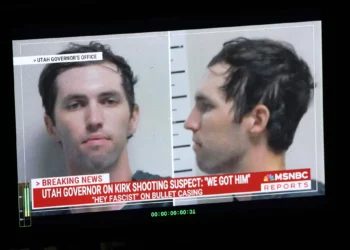 Sospechoso de matar a Charlie Kirk escribió mensajes previos al ataque