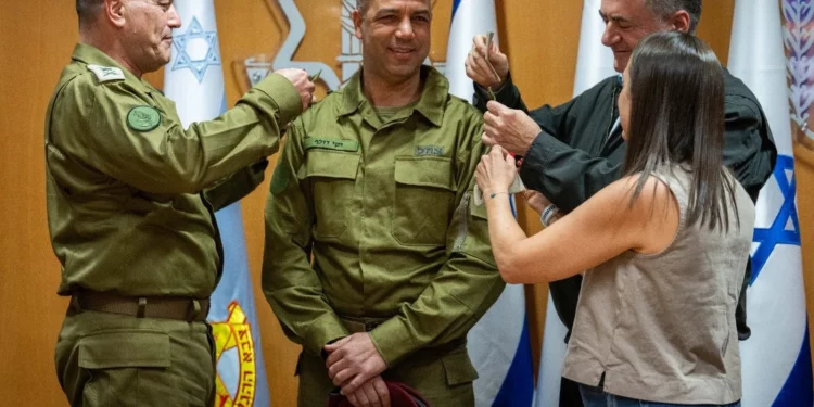 Yaki Dolf asciende a general de división y asumirá el comando del Cuerpo del Norte