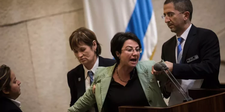 Hanin Zoabi es detenida por la policía acusada de incitar al terrorismo