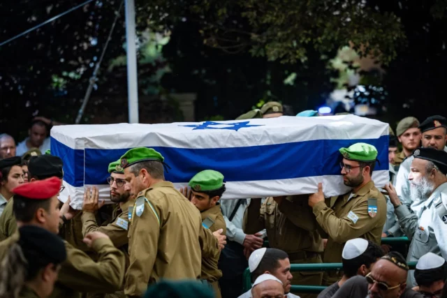 Miles en Israel rinden su último homenaje a Tamir Nimrodi y Muhammad el-Atrash