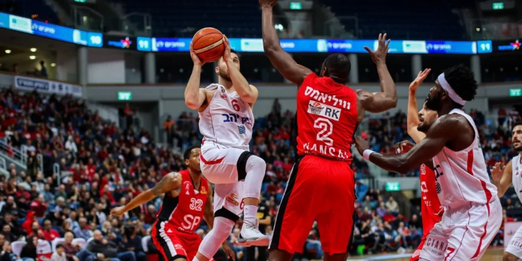 Barcelona niega a equipo israelí uso de su sede para entrenar