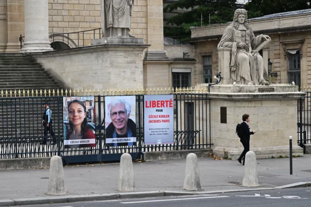 Pareja francesa retenida como prisioneros en Irán está “al límite de sus fuerzas”