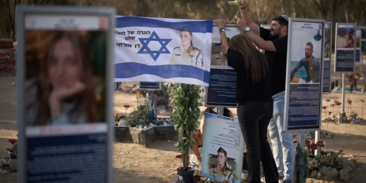 Despliegue de policía y tropas en frontera con Gaza por afluencia de visitantes