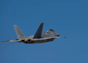 El F-22 vuelve en los ejercicios aéreos más exigentes de EE. UU.