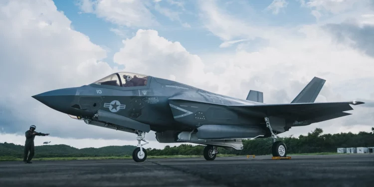 F-35B del USMC artillados con armas reales en Puerto Rico