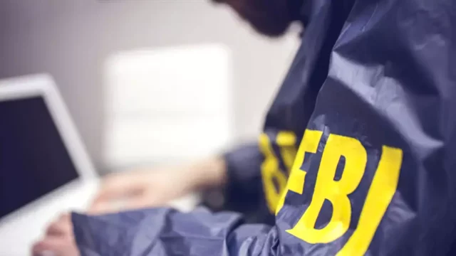 FBI desbarata plan contra sinagogas en Alabama y detiene sospechoso