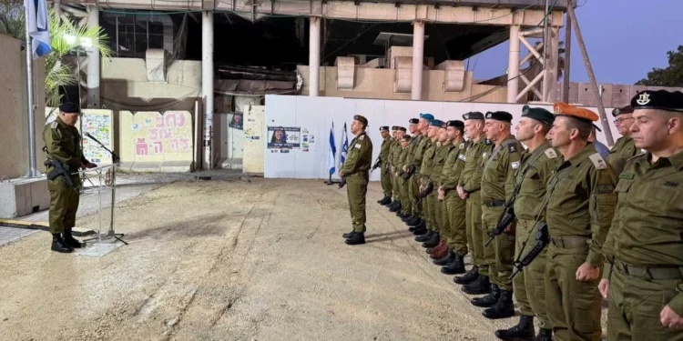 Altos mandos de las FDI conmemoran el 7 de octubre en Nahal Oz