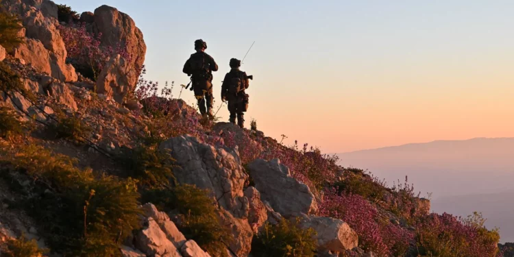 Israel captura a cuatro sirios en una incursión nocturna en Jamlah