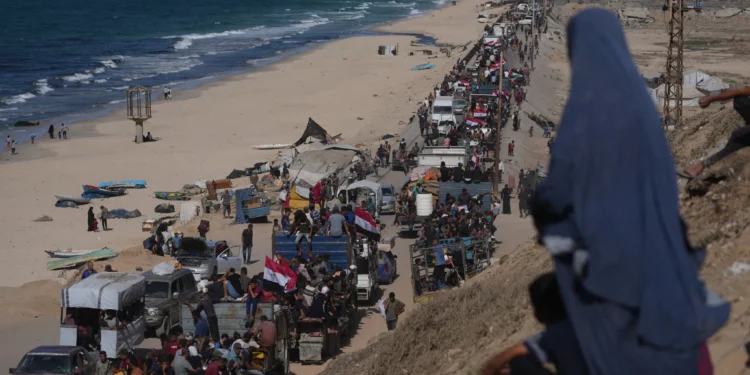 Más de 500.000 regresaron a la ciudad de Gaza