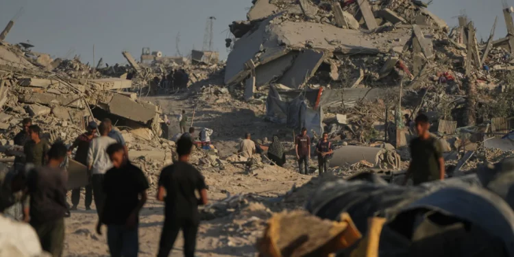 Hamás inicia cacería de milicias opositoras tras repliegue israelí