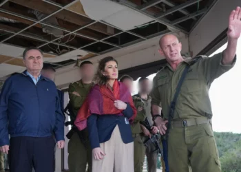 Katz recorre la frontera norte con enviada de EE. UU. y le informa sobre las actividades de Hezbolá