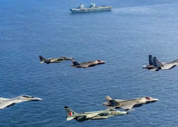 Los F-35 británicos se enfrentan a los Su-30 y los Jaguar indios