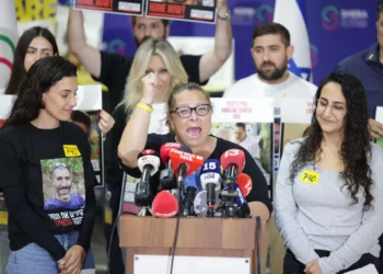 “¡Mis hijos están en casa!”: Celebra la madre de los exrehenes David y Ariel Cunio