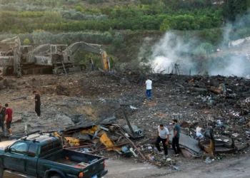Fuerza Aérea israelí destruye cientos de vehículos de construcción de Hezbolá
