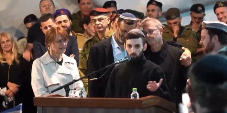 Soldado rehén recién liberado está listo para regresar a Gaza