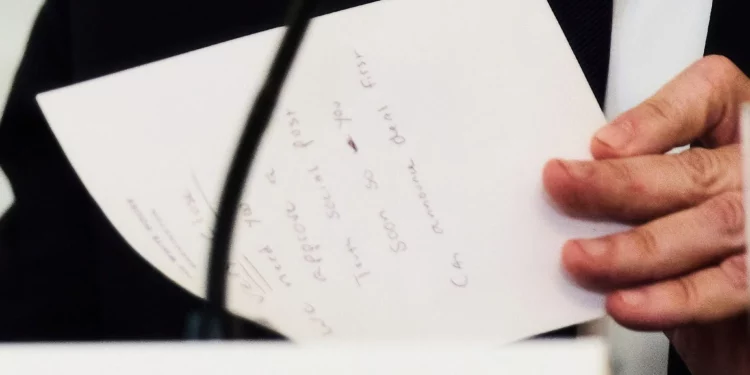 Rubio le entrega a Trump una nota urgente relacionada al acuerdo en Gaza