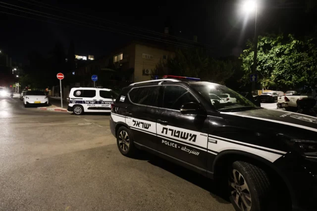 Celebridad israelí detenida como sospechosa de asesinato: Identidad en censura