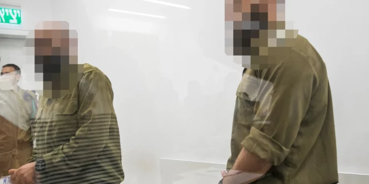 Abogados piden retirar cargos a reservistas por abuso en Sde Teiman