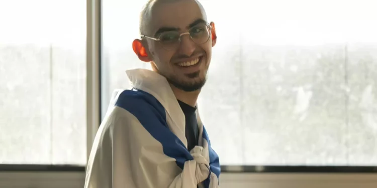 Hamás ofreció a Rom Braslavski comida extra si se convertía al Islam