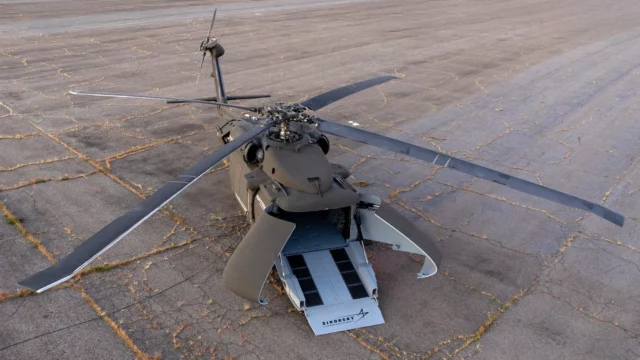 Sikorsky presenta el S-70UAS U-Hawk: helicóptero Black Hawk totalmente autónomo