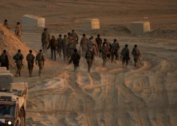 Las FDI completan la retirada a nuevas líneas de despliegue