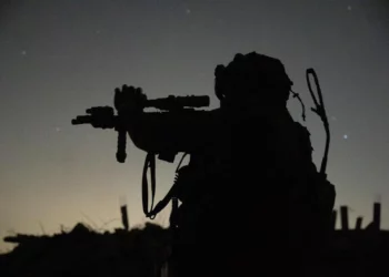 Un tanque de las FDI operando en Gaza en una foto sin fecha publicada el 24 de octubre de 2025. (Fuerzas de Defensa de Israel)