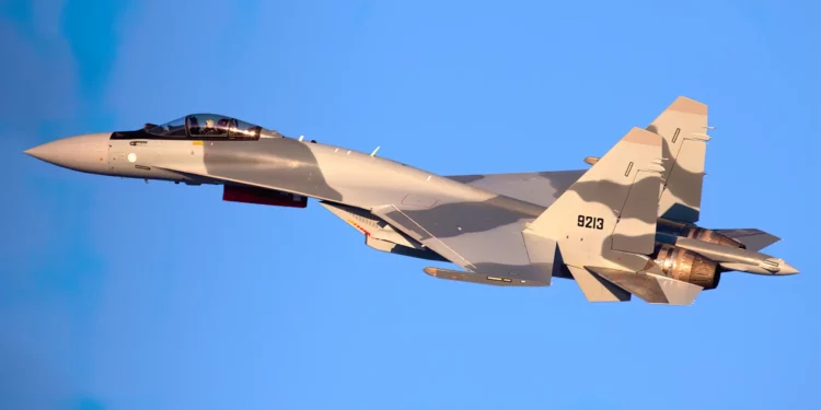 Irán recibe sus dos primeros cazas Su-35SE de fabricación rusa