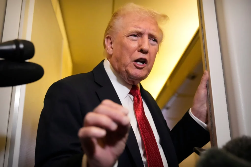 Trump afirma que países de la región quieren enviar tropas a Gaza